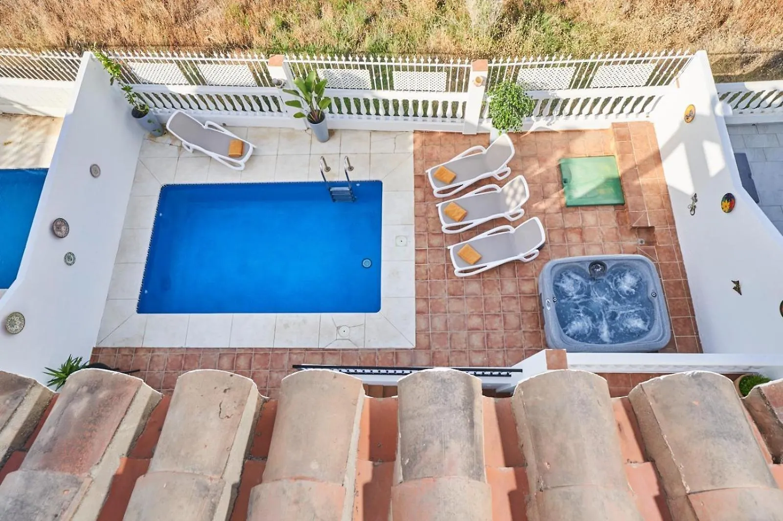 Holiday home Villa Pura - Private Jacuzzi & Heated Pool Nerja Spain