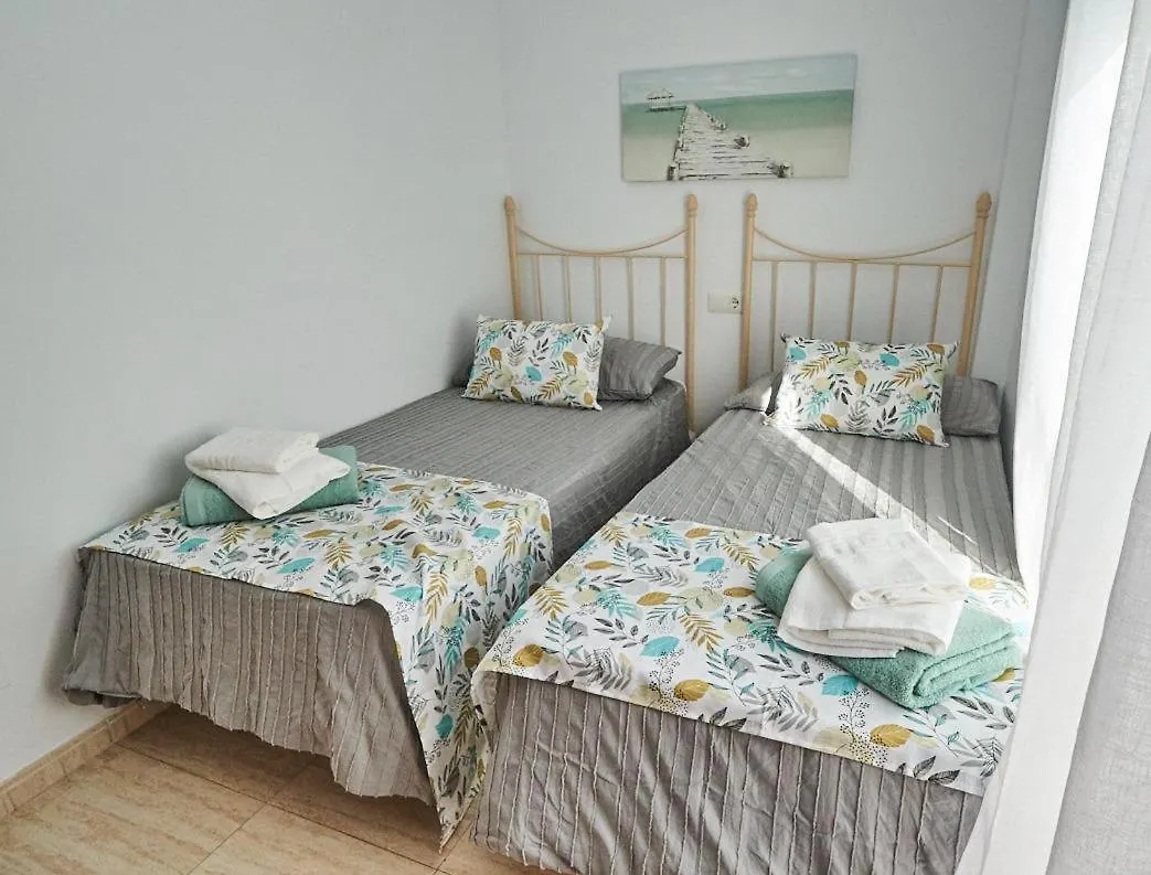 בית נופש נרחה Villa Pura - Private Jacuzzi & Heated Pool