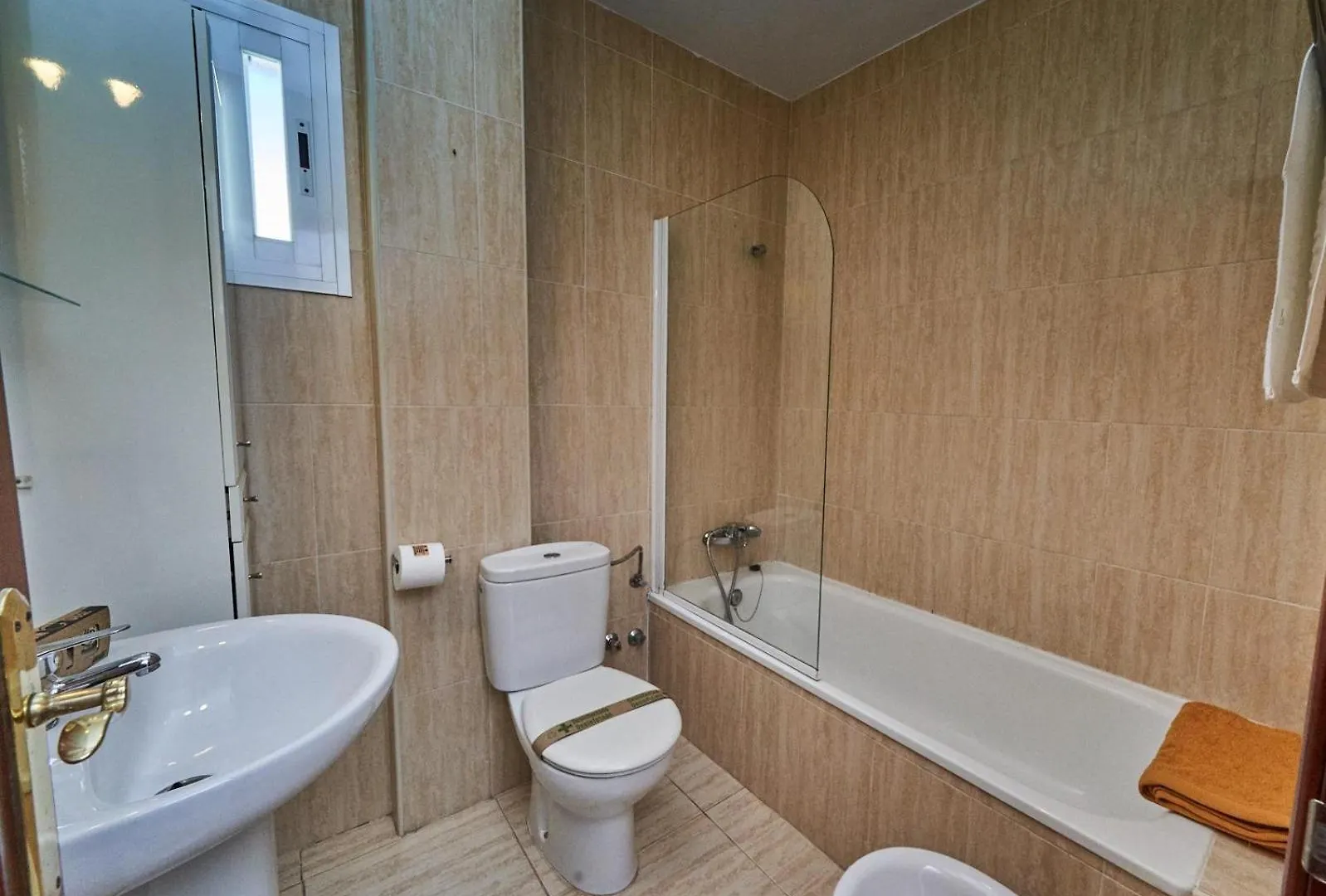 נרחה Villa Pura - Private Jacuzzi & Heated Pool