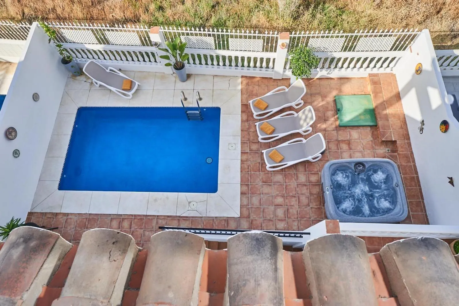נרחה Villa Pura - Private Jacuzzi & Heated Pool בית נופש