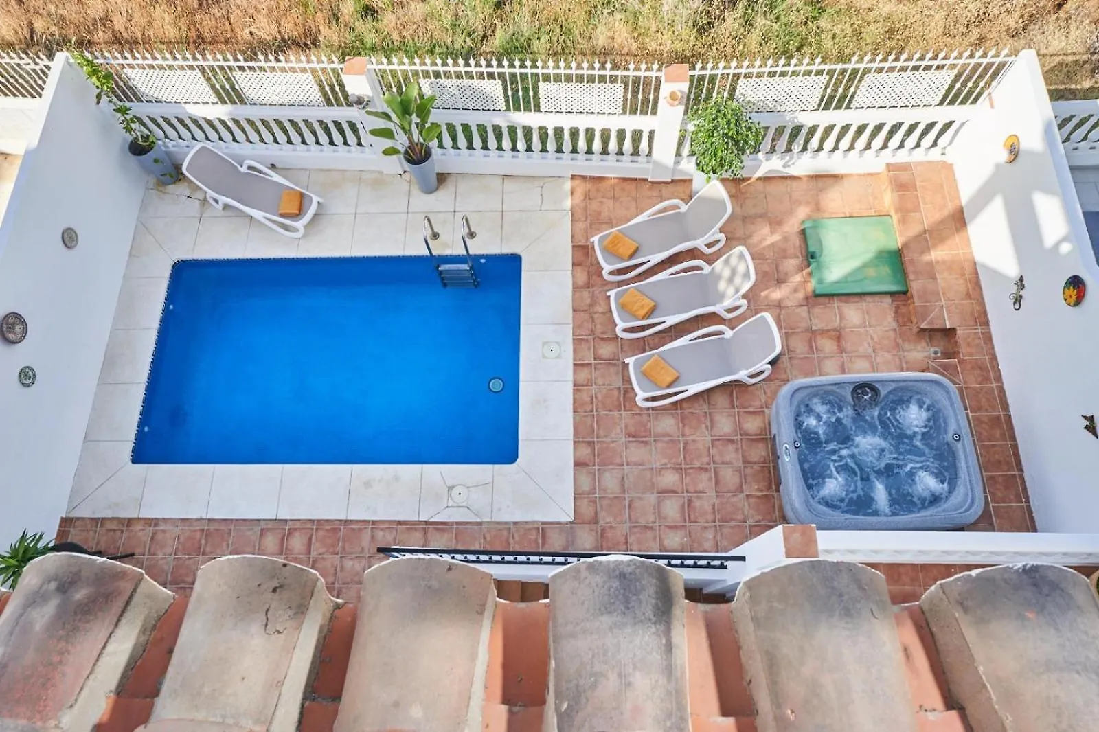 נרחה Villa Pura - Private Jacuzzi & Heated Pool ספרד