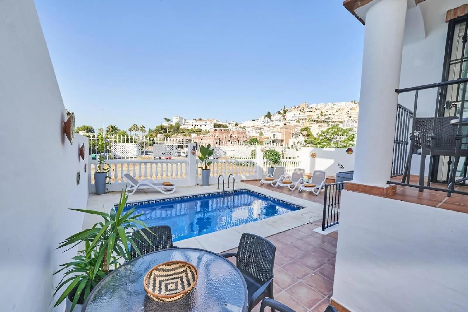 נרחה Villa Pura - Private Jacuzzi & Heated Pool בית נופש