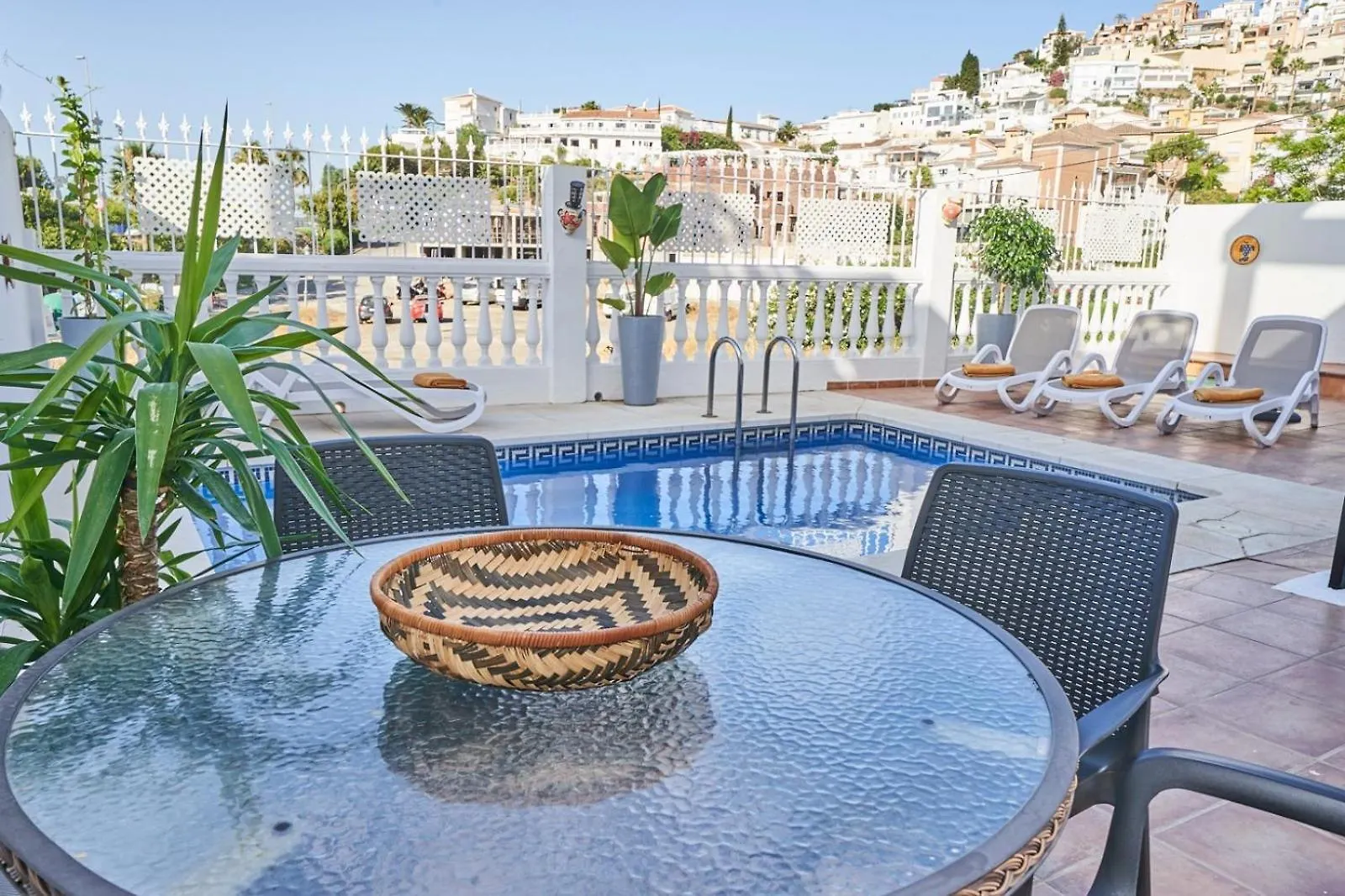 בית נופש נרחה Villa Pura - Private Jacuzzi & Heated Pool